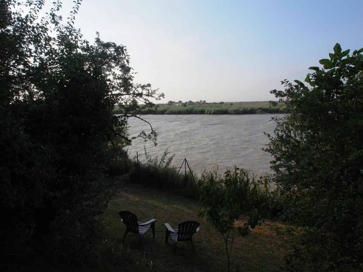 La Charentine Bed & Breakfast Echillais Екстериор снимка